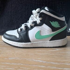Nike Black and White Sneakers with Mint Accents - Air Jordan’s